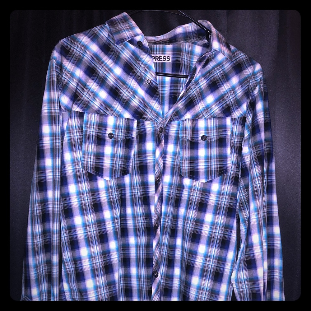 Men’s casual/dress shirt